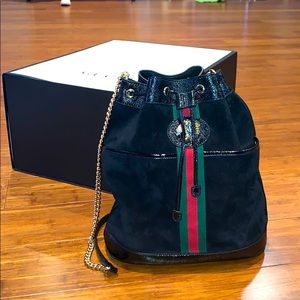 Auth Gucci bucket bag with org box & dust bag